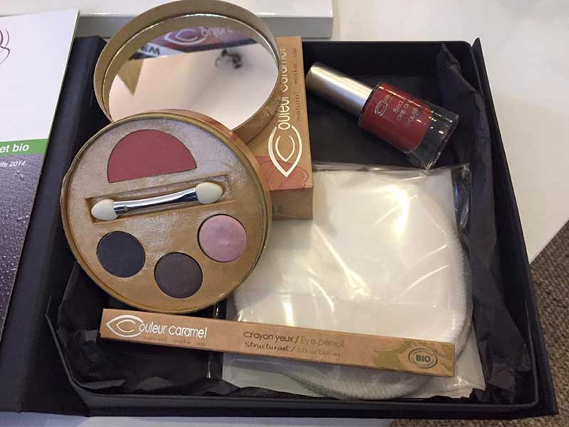 coffret maquillage couleur caramel